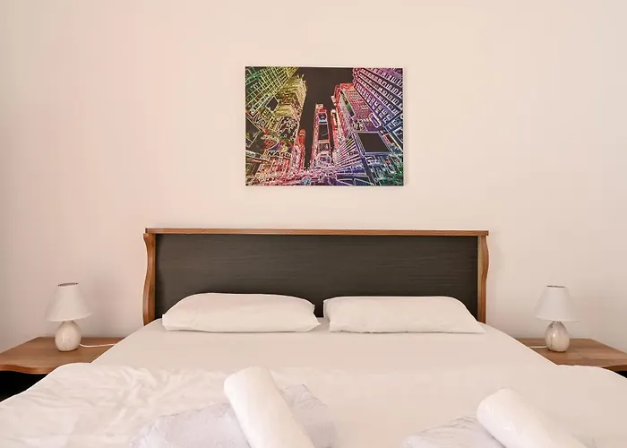 Center On The Sunset Apartment *