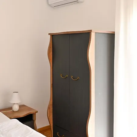 아파트 Center On The Sunset